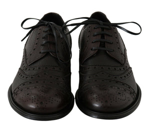 Braune Leder Wingtip Derby Formelle Schuhe