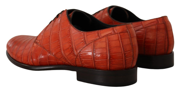 Orangefarbene Derby-Schuhe aus exotischem Leder