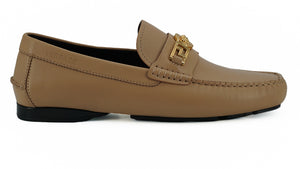 Exquisite Medusa Loafers aus goldfarbenem Leder
