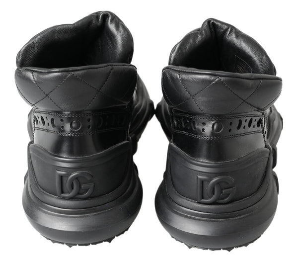 Schwarze Lederstiefel für die Freizeit