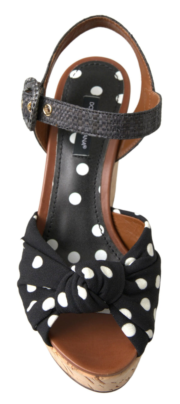 Schwarze Keile Gepunktete Knöchelriemen Schuhe Sandalen