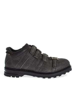Graue Leder Knöchelriemen Schuhe Stiefel
