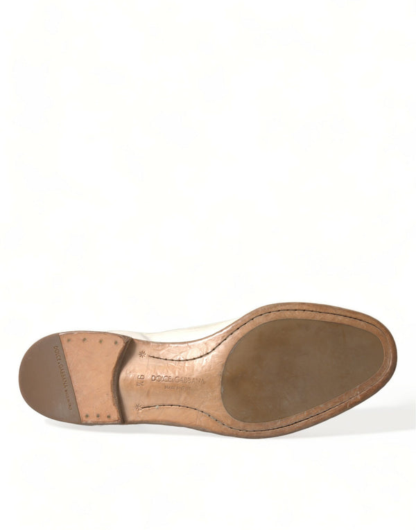 Weiße Derby-Schuhe aus Leder im Used-Look