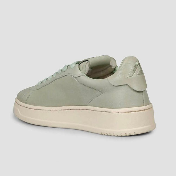 Grüner Leder-Sneaker