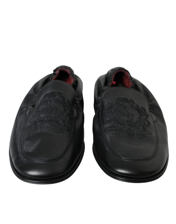 Schwarzes Logo besticktes Leder Loafer Männer Kleid Schuhe