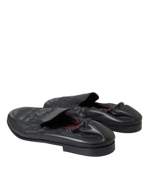 Schwarzes Logo besticktes Leder Loafer Männer Kleid Schuhe