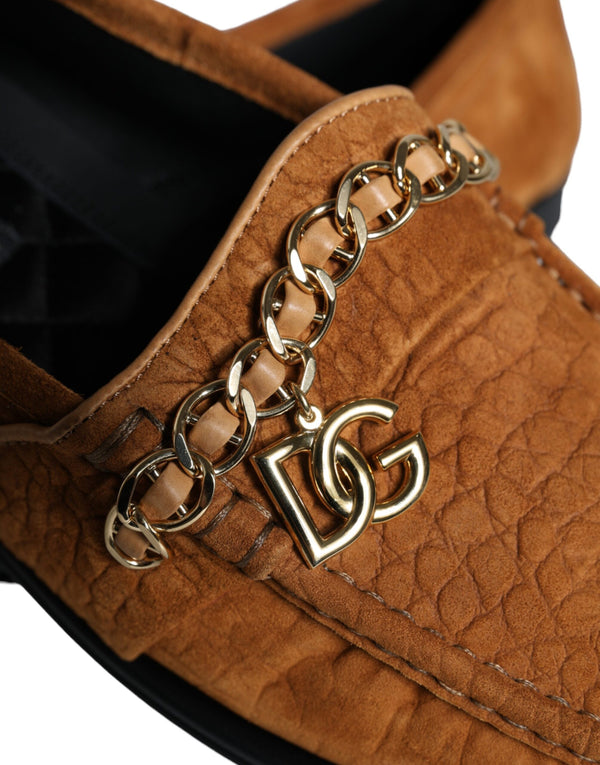 Braune Samtleder Logo Mokassin Slip On Schuhe