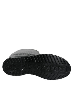 Schwarze gepunktete kniehohe Gummistiefel Schuhe