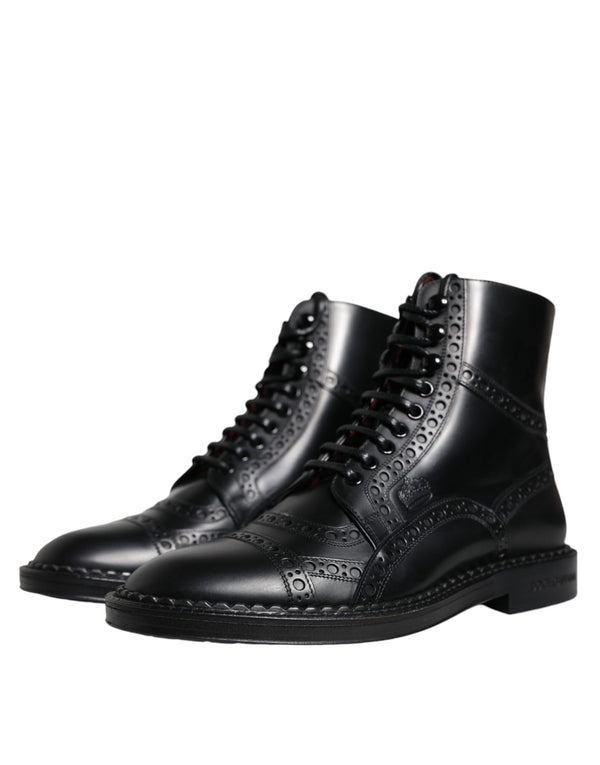 Schwarze Leder Schnürstiefel mit mittlerer Wade