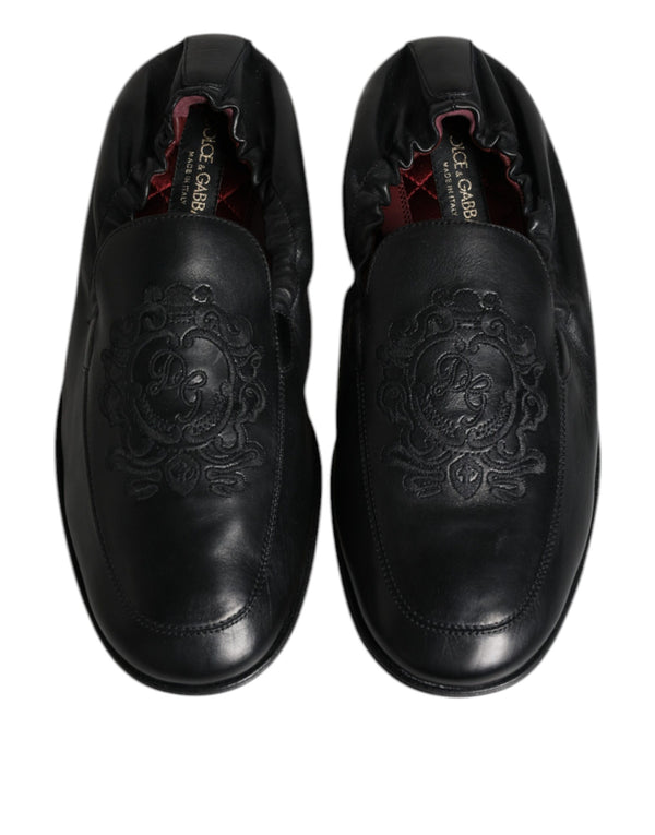 Schwarzes Logo besticktes Leder Loafer Männer Kleid Schuhe