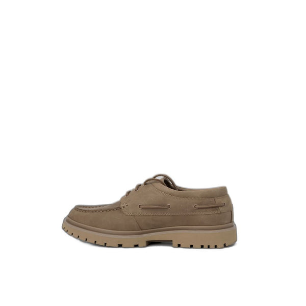 Oxfords und Derby aus braunem Leder