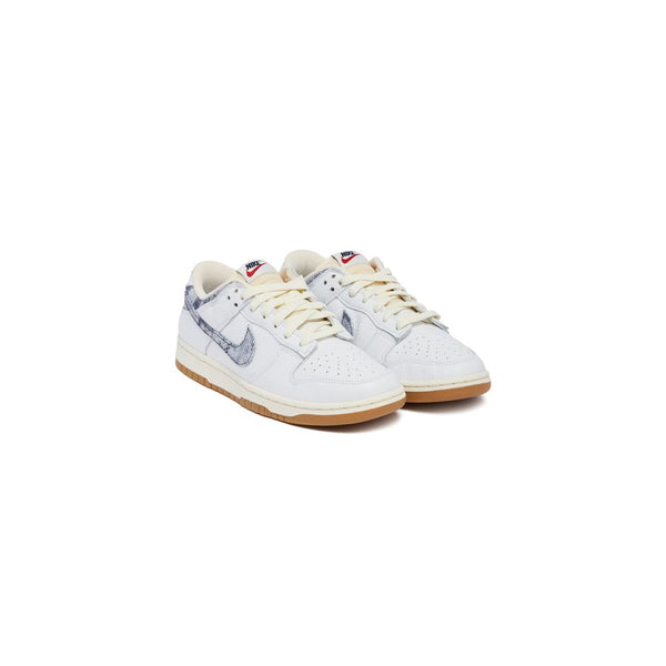Dunkelblaue Leder-Sneaker im Low-Top-Design
