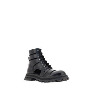 Schwarze Gummistiefel mit Schnürung
