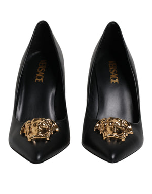 Schwarz Leder Logo Plaque High Heels Pumps Schuhe