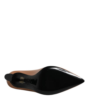 Braun Leder Logo Plaque High Heels Pumps Schuhe
