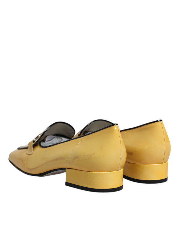 Gelbe Leder Logo Plaque Slip On Mokassin Schuhe