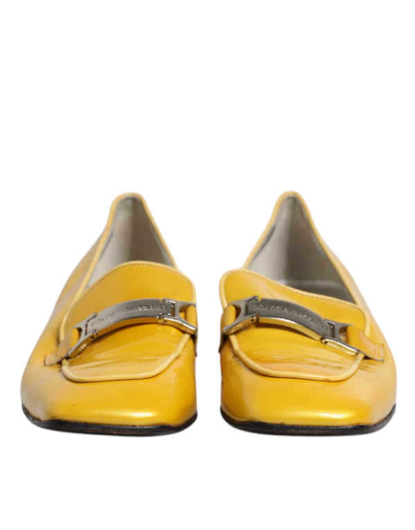 Gelbe Leder Logo Plaque Slip On Mokassin Schuhe