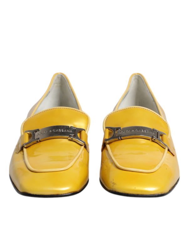 Gelbe Leder Logo Plaque Slip On Mokassin Schuhe