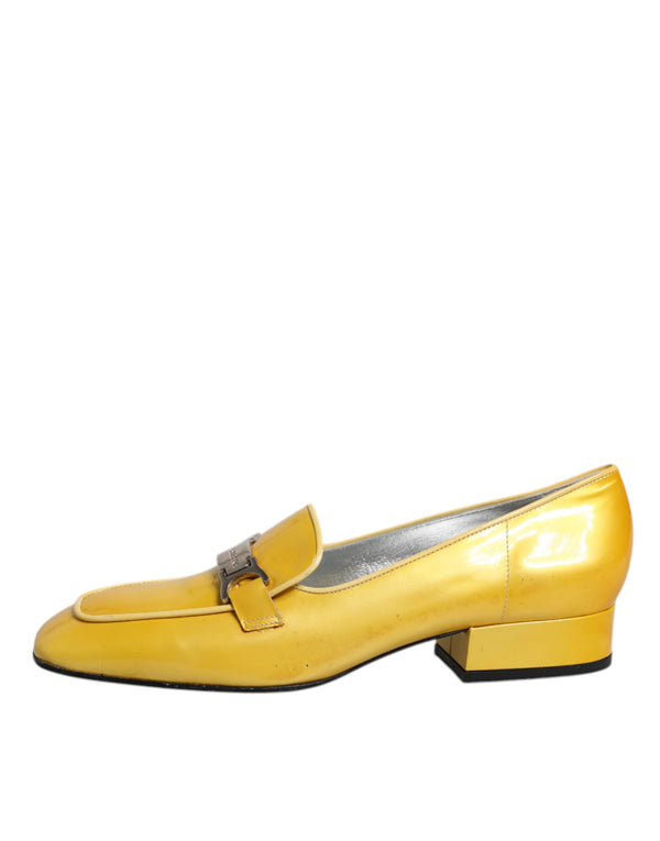 Gelbe Leder Logo Plaque Slip On Mokassin Schuhe