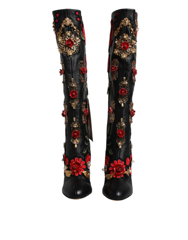 Schwarz Rosen verschönert Lederabsatz Stiefel Schuhe