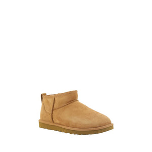Braune Ziegenleder-Stiefeletten