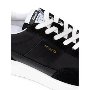 Schwarze und Weiße Stoff- und Leder-Sneaker
