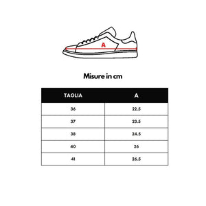Beigefarbene Leder-Sportschuhe