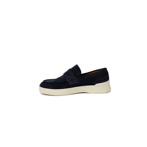 Blaue Wildleder Oxfords und Derby