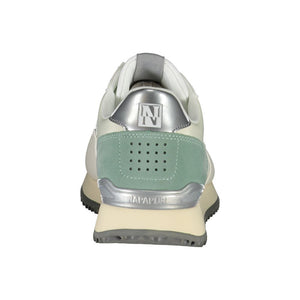 Schicke weiße Schnürsenkel-Sportschuhe mit kontrastierendem Detail