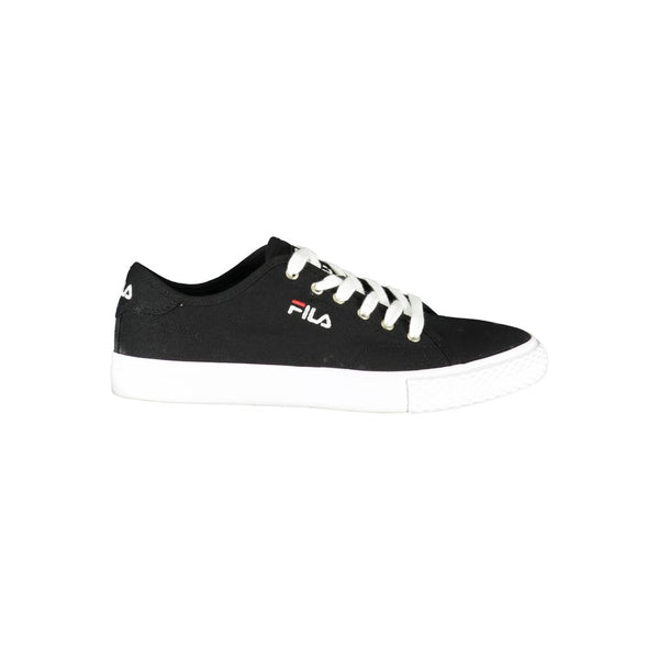 Schlanke schwarze Sportschuhe mit Schnürung
