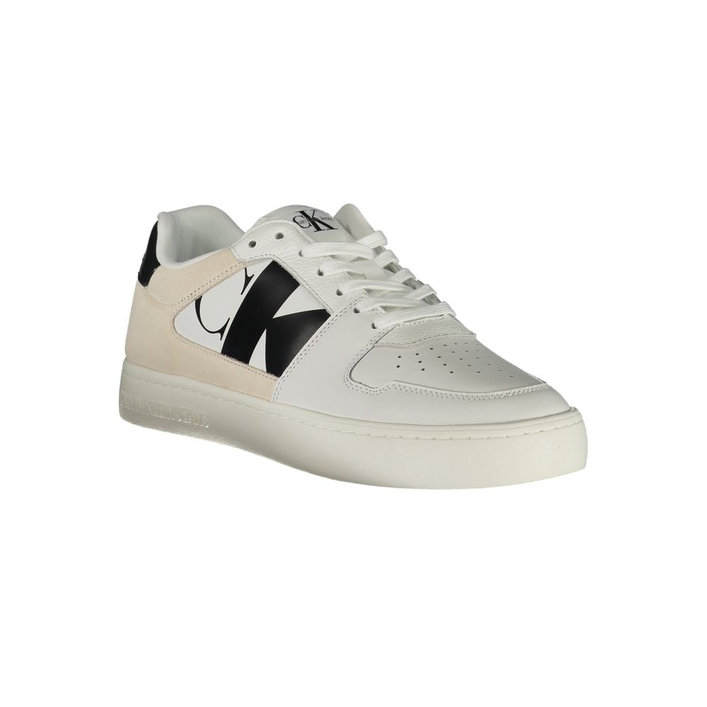 Sneaker aus weißem Polyester