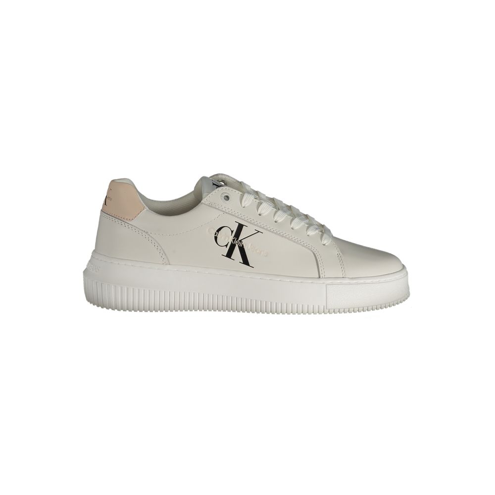 Sneaker aus weißem Polyester