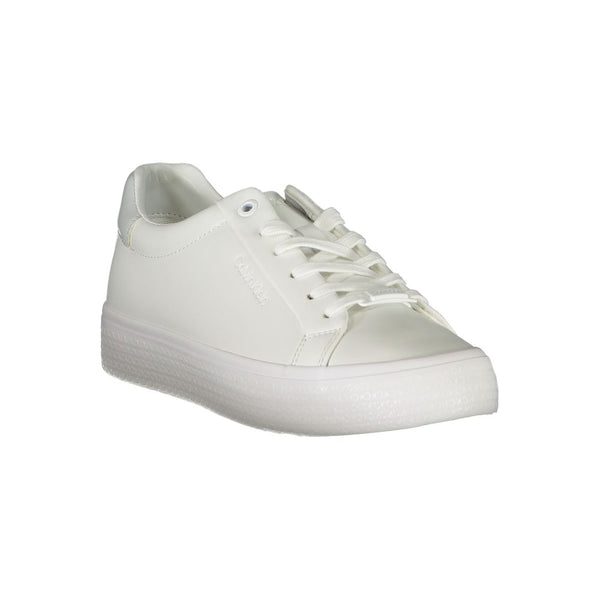 Elegante weiße Sneakers mit kontrastierender Verzierung