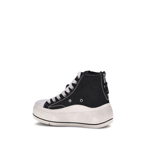 Hochwertige High-Top-Sneaker aus schwarzem Polyethylen