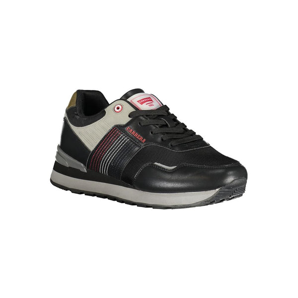 Schlichte, geschnürte Sportschuhe mit kontrastierenden Details