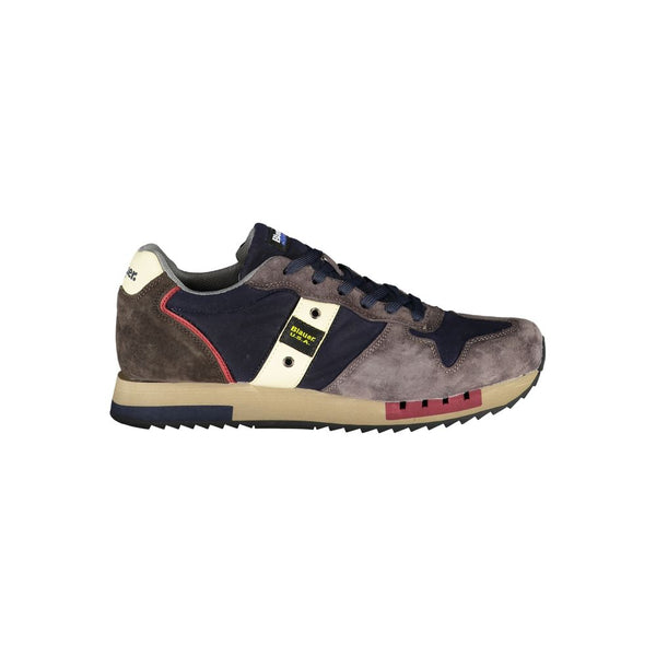 Schlichte blaue Designer-Sneakers mit kontrastierenden Akzenten