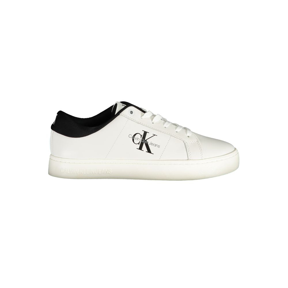 Sneaker aus weißem Polyester