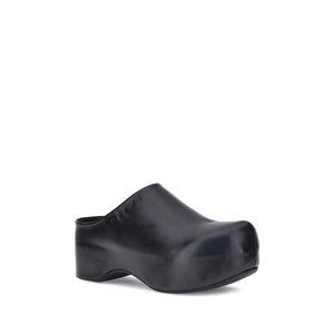Schwarze Kalbshaut Bos Taurus Clogs