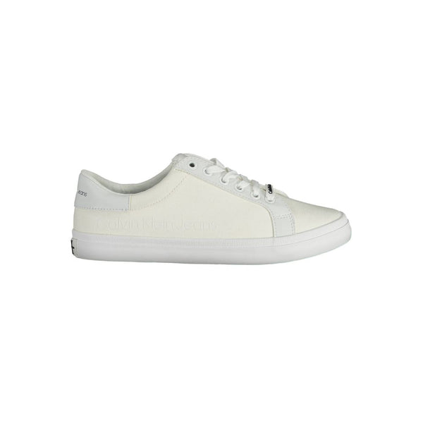 Sneaker aus weißer Baumwolle