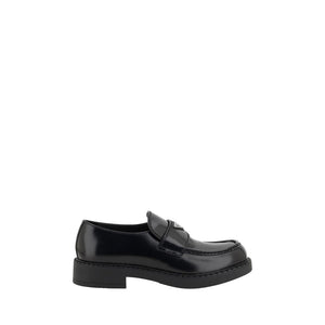 Elegante schwarze Plateau-Loafer aus Gummi