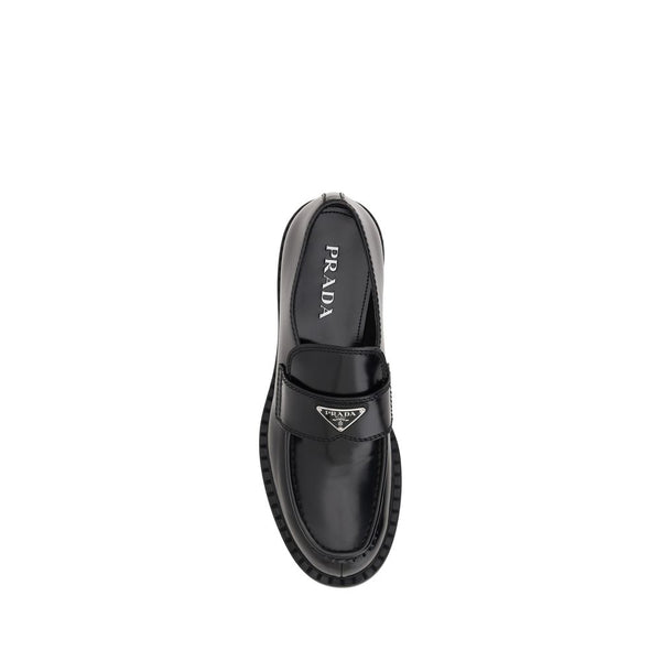 Elegante schwarze Plateau-Loafer aus Gummi
