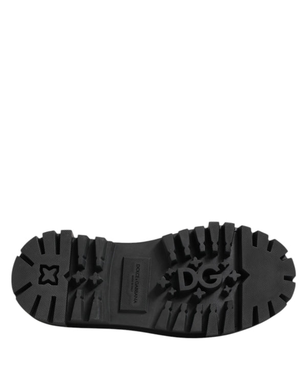 Trekking-Derby-Schuhe aus schwarzem Lackleder