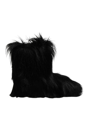 Schwarze Kunstpelz-Stiefel mit mittlerer Wade