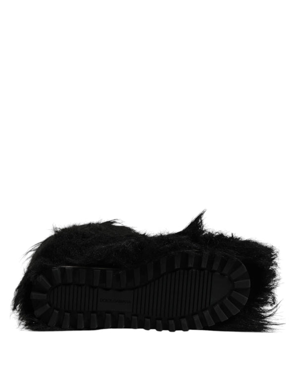Schwarze Kunstpelz-Stiefel mit mittlerer Wade