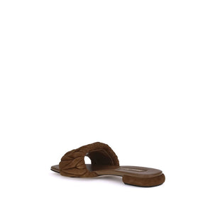 Schwarze Lamm-Ovis-Aries-Aries-Sandalen