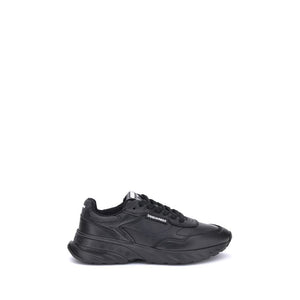 Schwarze Sneaker aus Kalbsleder Bos Taurus