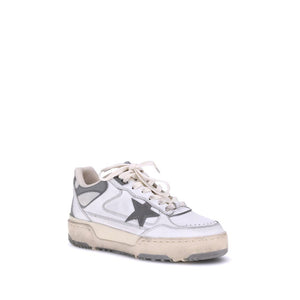 Weiße Gummisohle Sneakers mit niedrigem Schaft