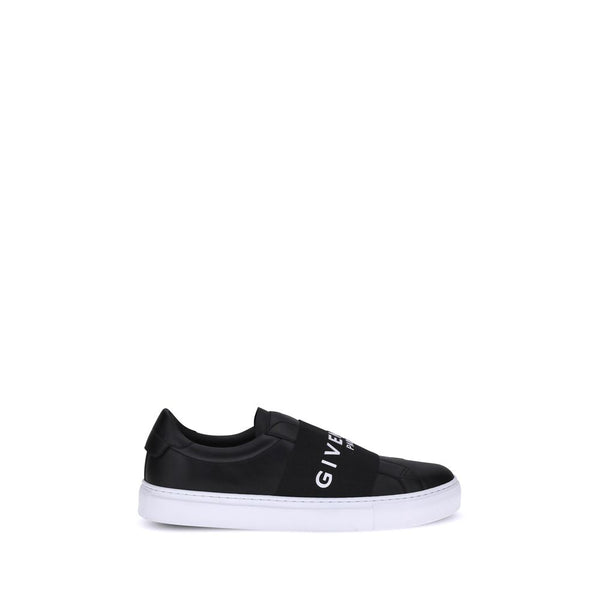 Schwarze Low-Top-Sneaker aus Kalbsleder Bos Taurus