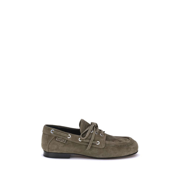 Beigefarbene Wildleder-Slipper aus Ziegenleder