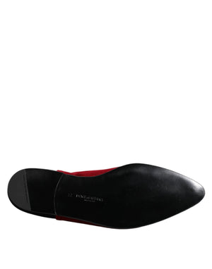 Schwarzer roter Samt verschönert Slip On Schuhe